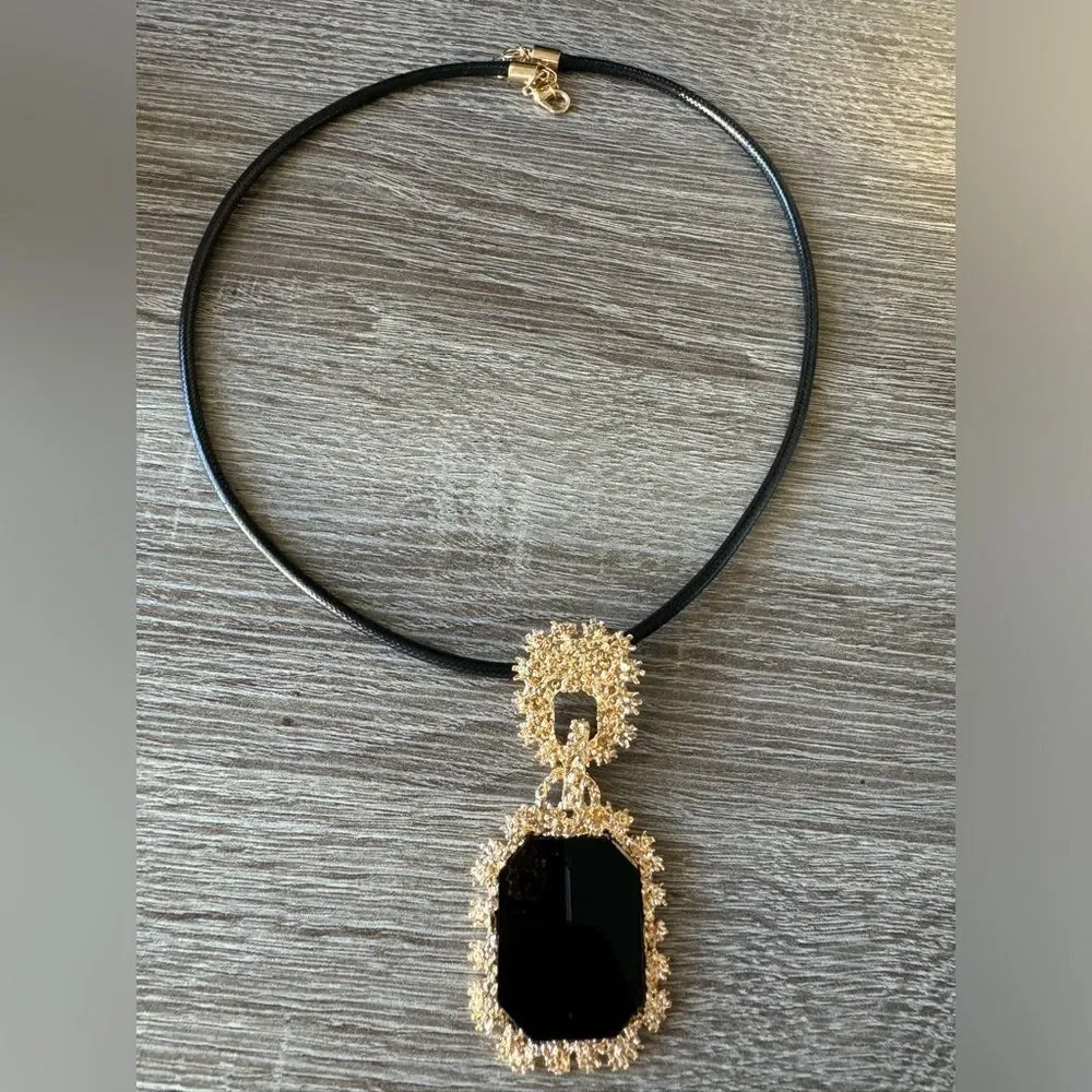 Statement necklace N557